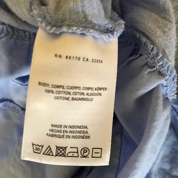 SOLD! Akemi + Kin Ruffle Tee - Picture 5 of 6